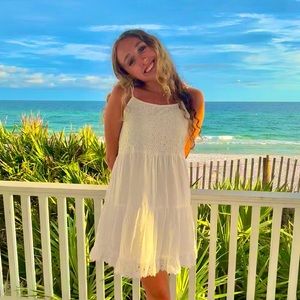 Meet your Posher, Chloe